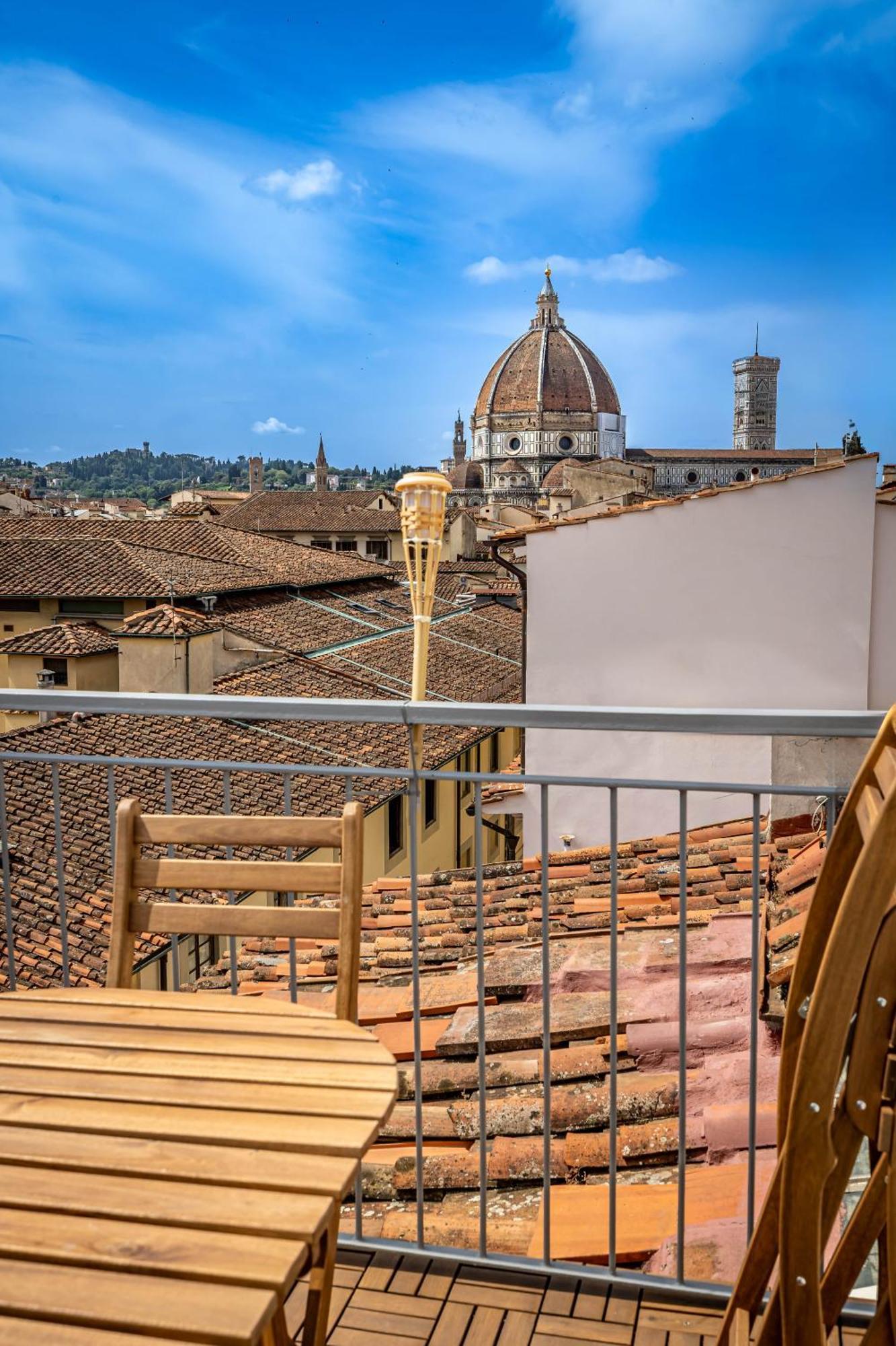 Yd Stunning Terrace On The Accademia * Florencia